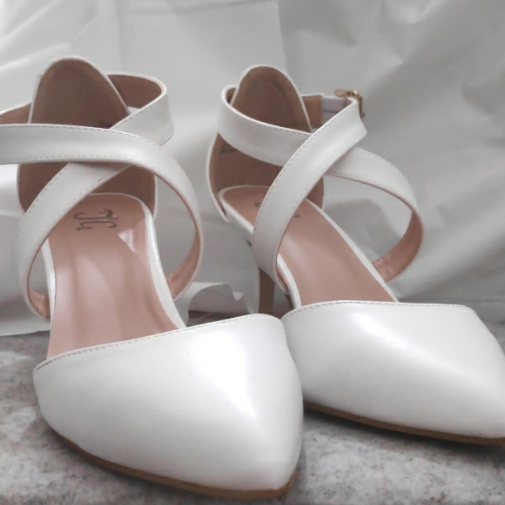 Beautiful White Heels, Like New (used once)